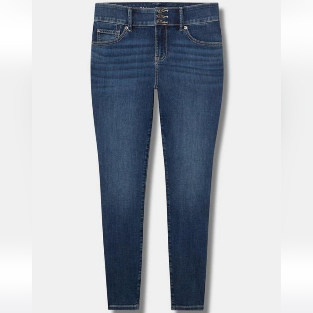 Torrid High Rise Jegging